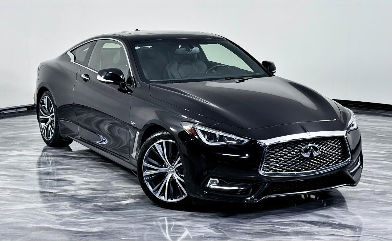 Used 2017 INFINITI Q60 2.0t w/ Premium Plus Package 2.0T AWD/4WD image 3