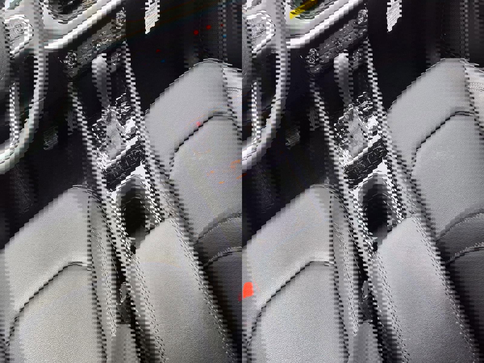 Used 2026 Jeep Compass Limited image 10