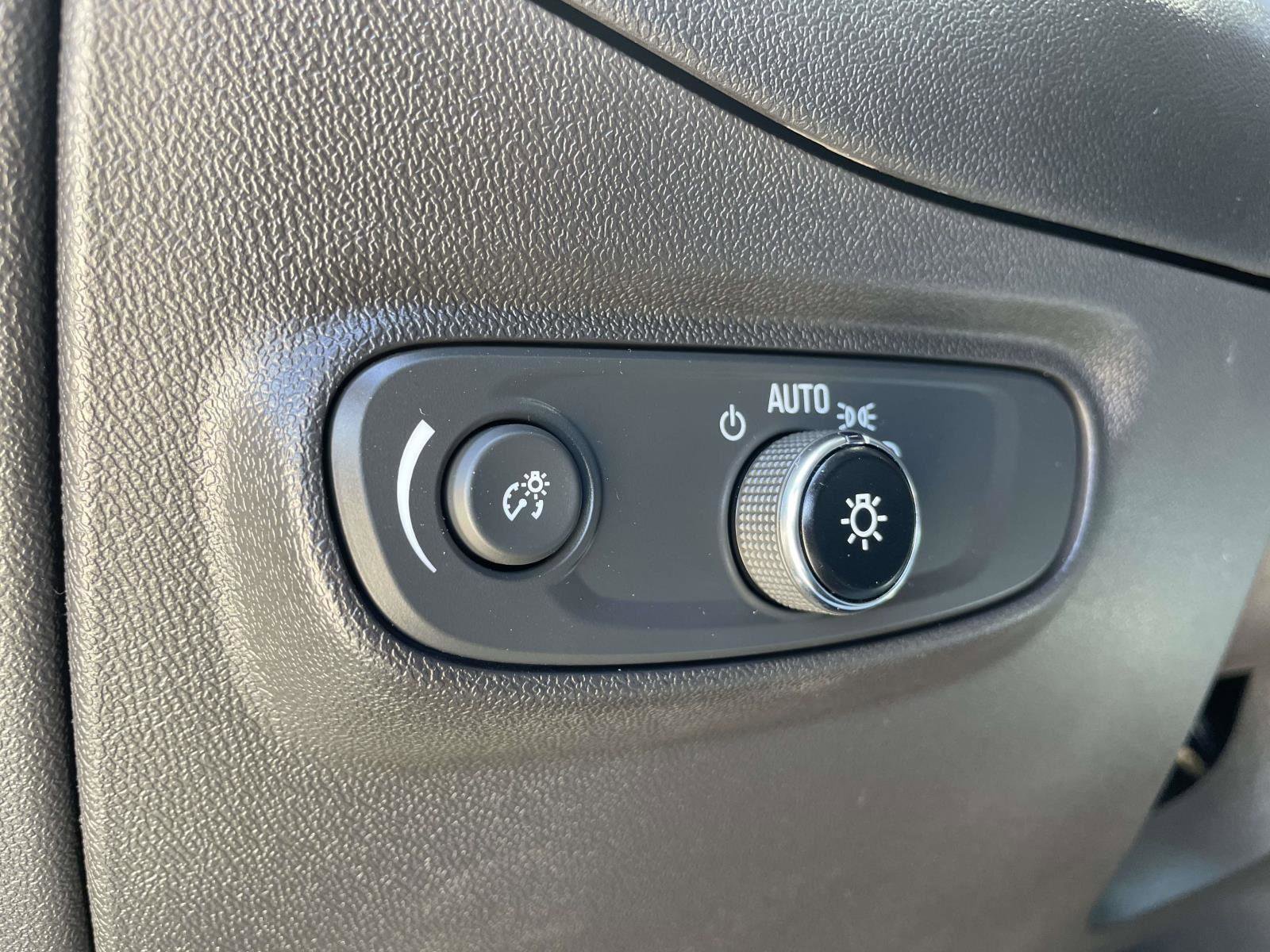 Used 2024 Chevrolet Equinox LT w/ LPO, Floor Liner Package image 16