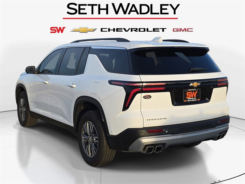 New 2025 Chevrolet Traverse LT w/ Enhanced Driving Package image 8