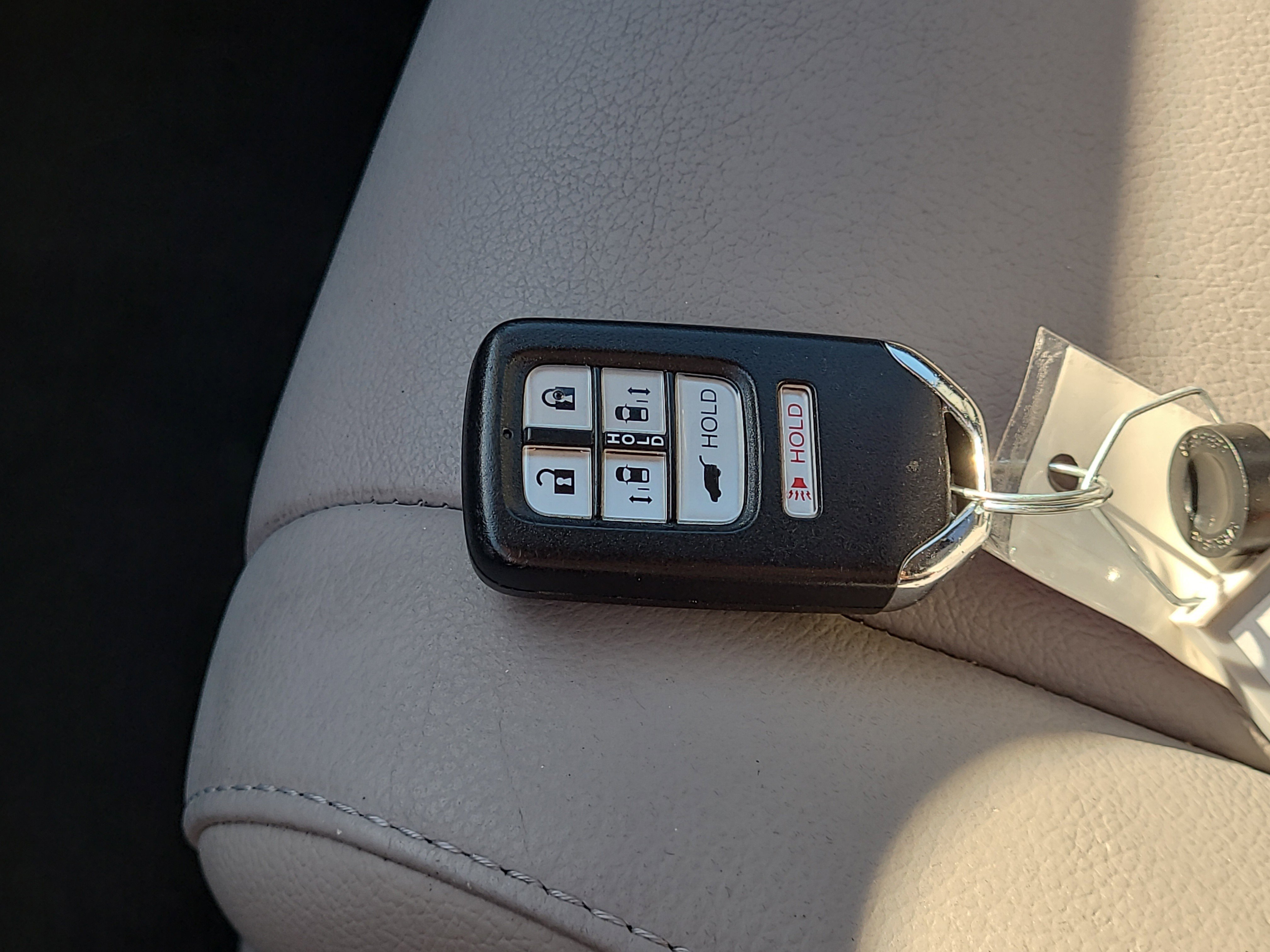 Used 2014 Honda Odyssey EX-L image 30