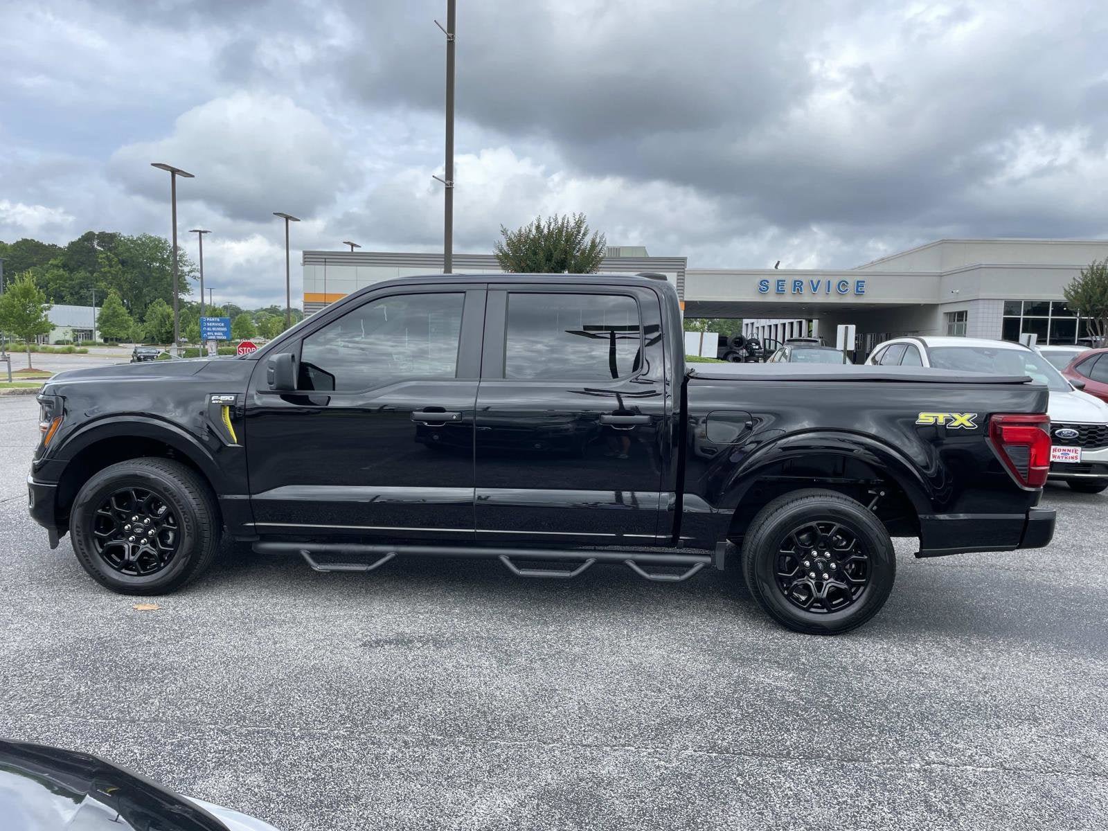 Used 2025 Ford F150 STX RWD image 8