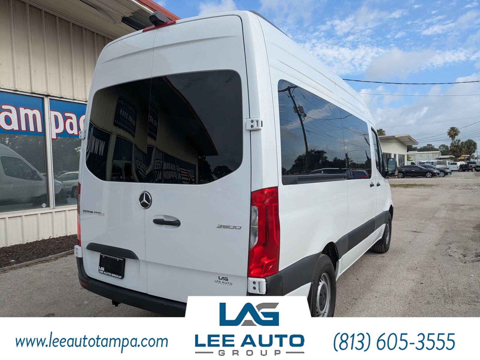 Used 2024 Mercedes-Benz Sprinter 2500 image 3