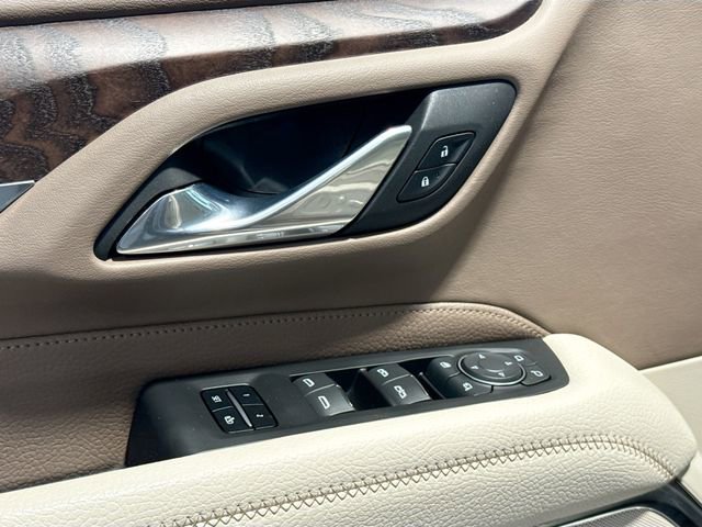 Used 2023 GMC Yukon XL Denali image 18
