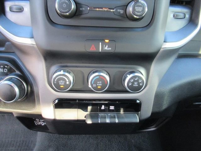 Used 2023 RAM 1500 Big Horn w/ Level 1 Safety Group image 23