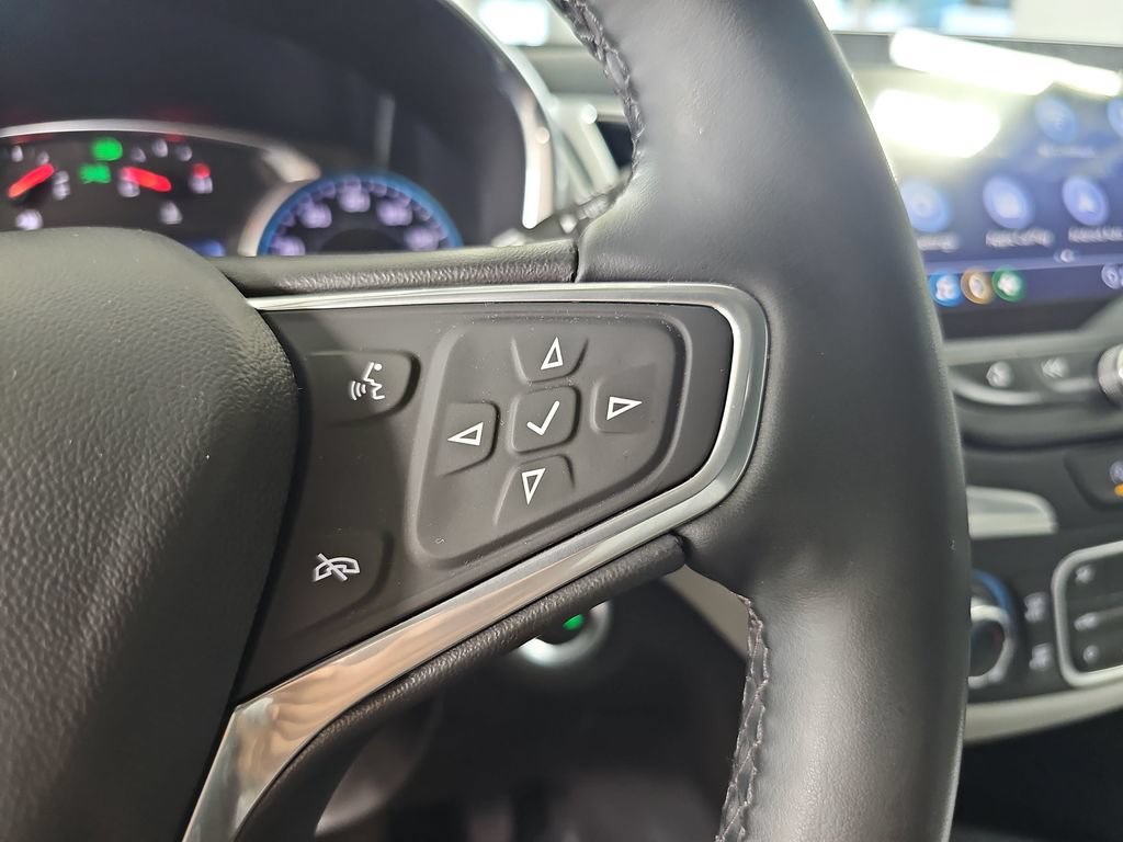 Certified 2023 Chevrolet Equinox LT FWD image 23