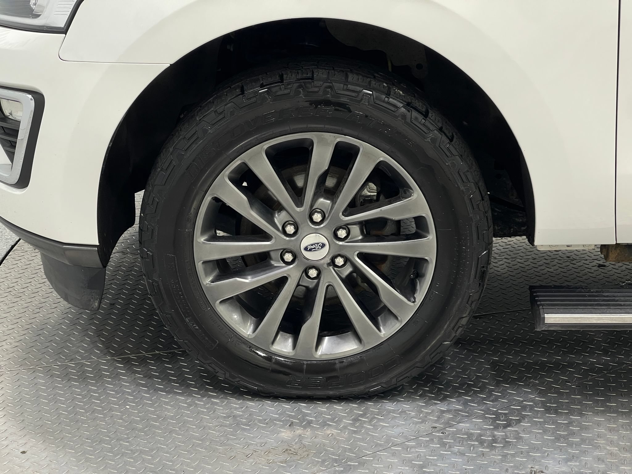 Used 2021 Ford Expedition Max Limited AWD/4WD image 37