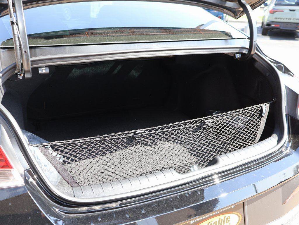 New 2026 Hyundai Elantra Blue image 10