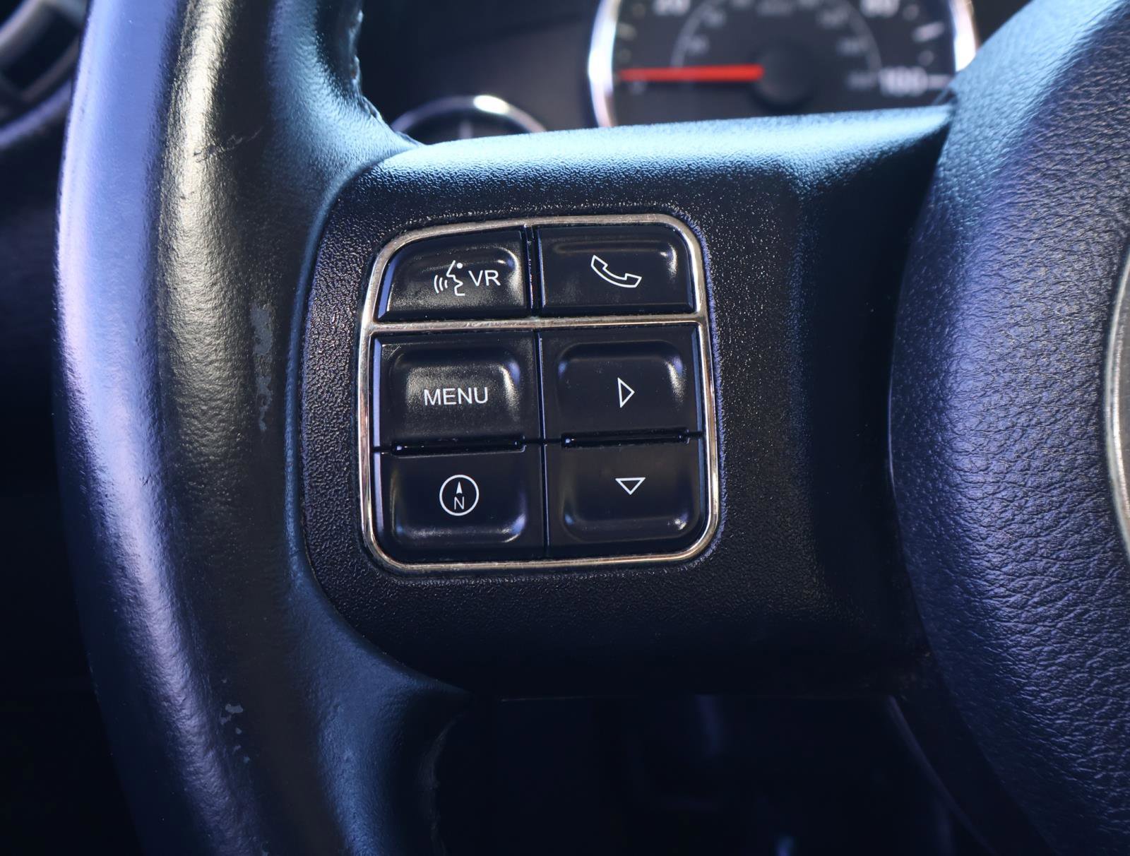 Used 2013 Jeep Wrangler Sport AWD/4WD image 20