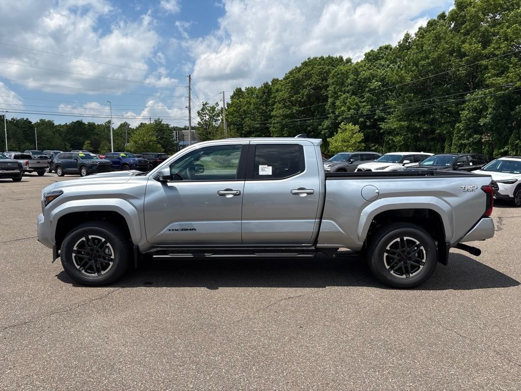 Certified 2026 Toyota Tacoma TRD Sport AWD/4WD image 3