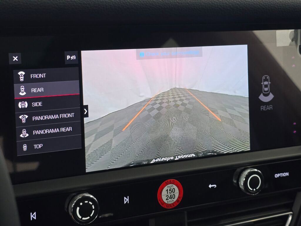 New 2025 Porsche Macan image 28