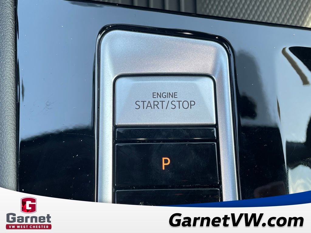 New 2026 Volkswagen Atlas Cross Sport SEL Premium R-Line image 36