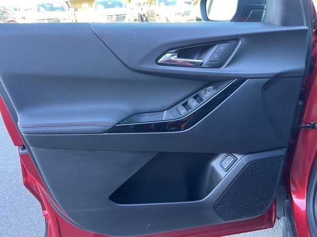 Used 2025 Chevrolet Equinox RS image 17