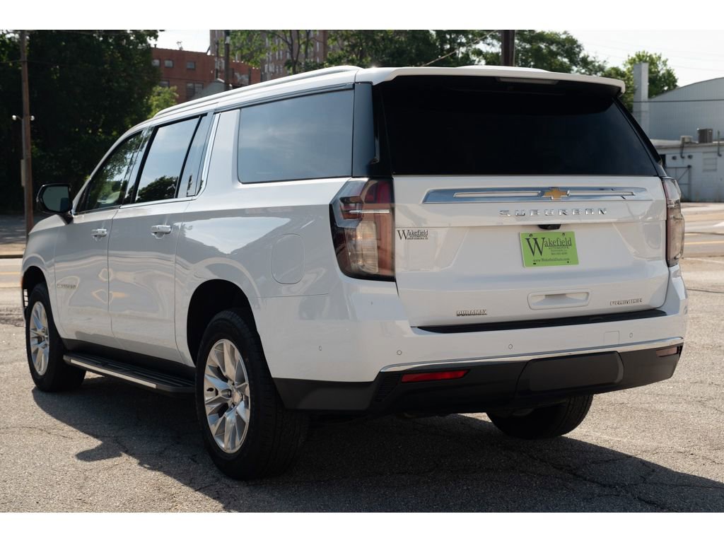 Used 2024 Chevrolet Suburban Premier w/ Advanced Technology Package AWD/4WD image 6