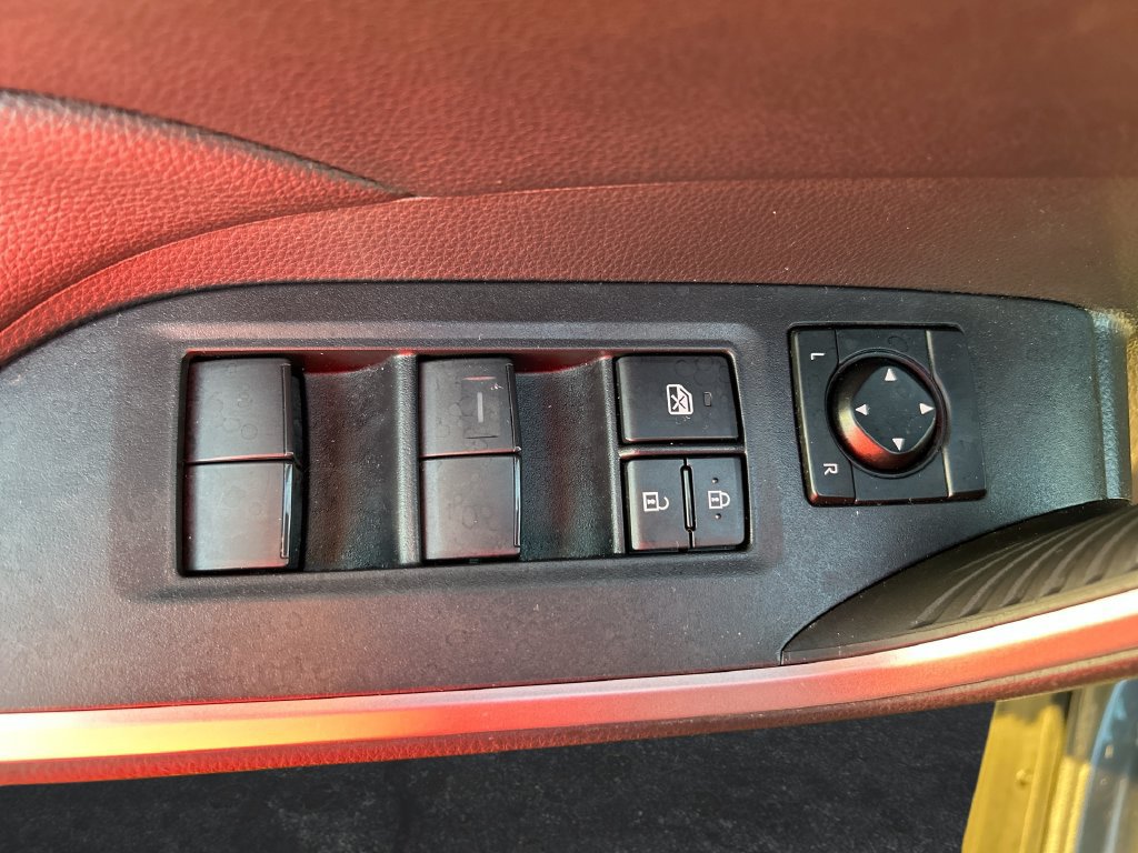 Certified 2025 Toyota RAV4 LE AWD/4WD image 12