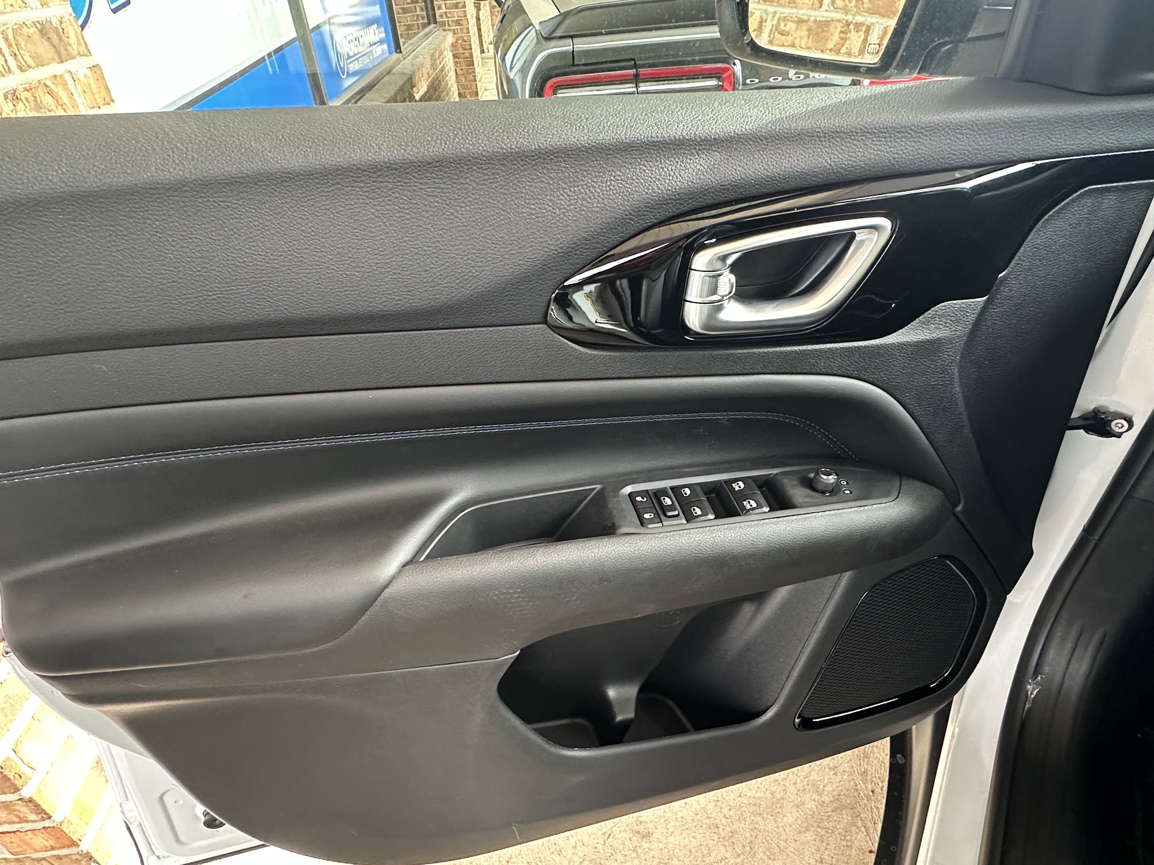 New 2026 Jeep Compass Limited image 24