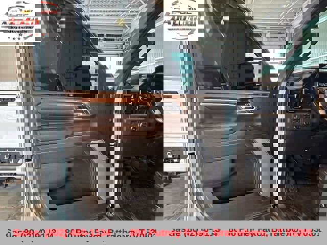 Used 2024 GMC Sierra 3500 Denali w/ Denali Reserve Package image 12