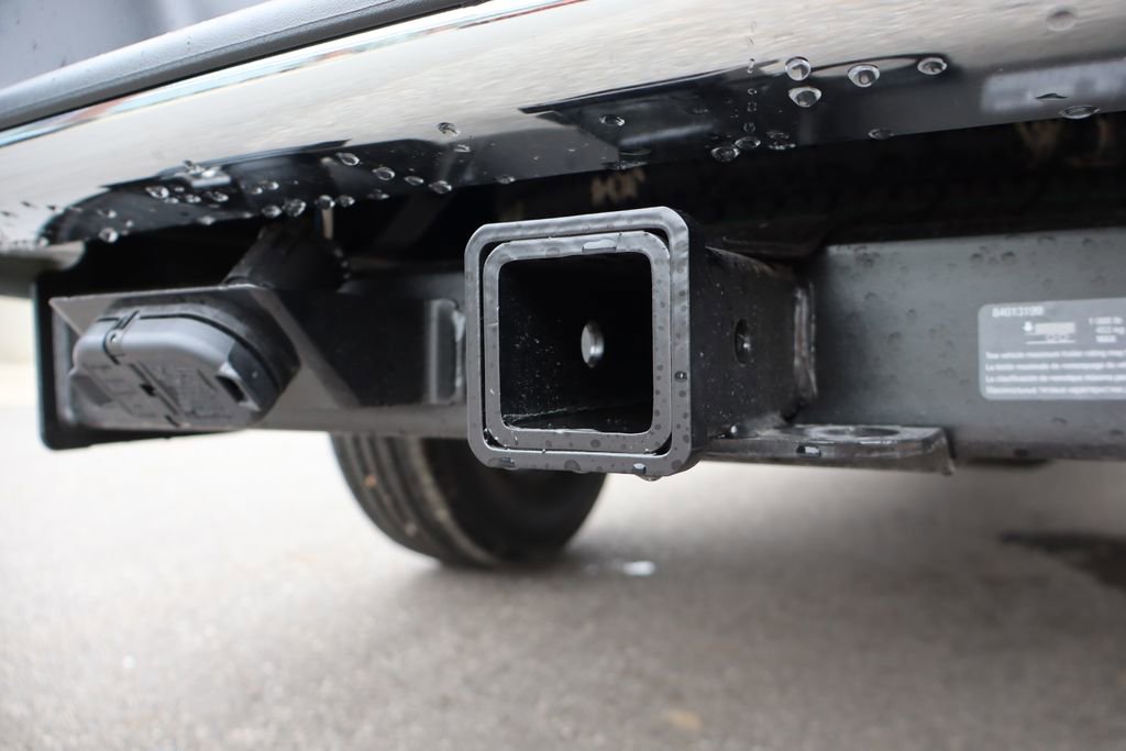 New 2025 Chevrolet Express 2500 w/ Driver Convenience Package image 28