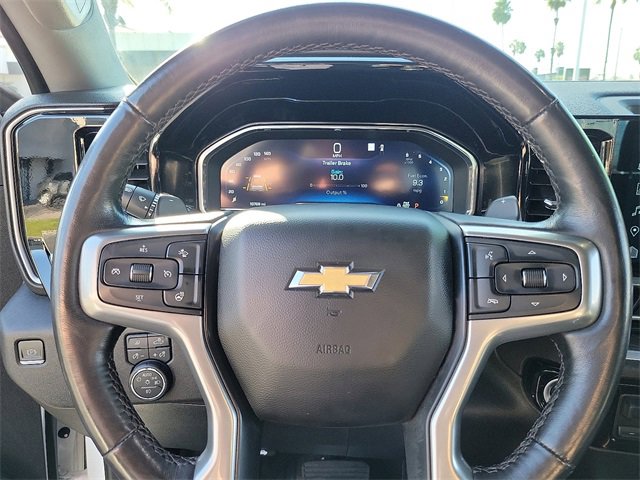Used 2022 Chevrolet Silverado 1500 LTZ image 9