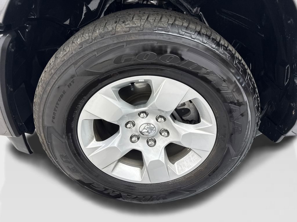 Used 2025 RAM 1500 Lone Star AWD/4WD image 85