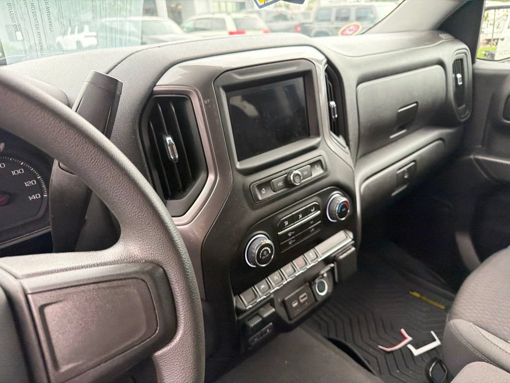 Used 2023 Chevrolet Silverado 1500 Custom AWD/4WD image 13