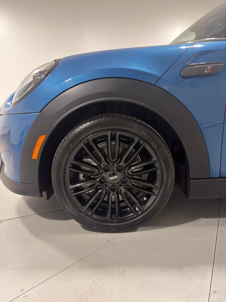 Used 2024 MINI Cooper S FWD image 3
