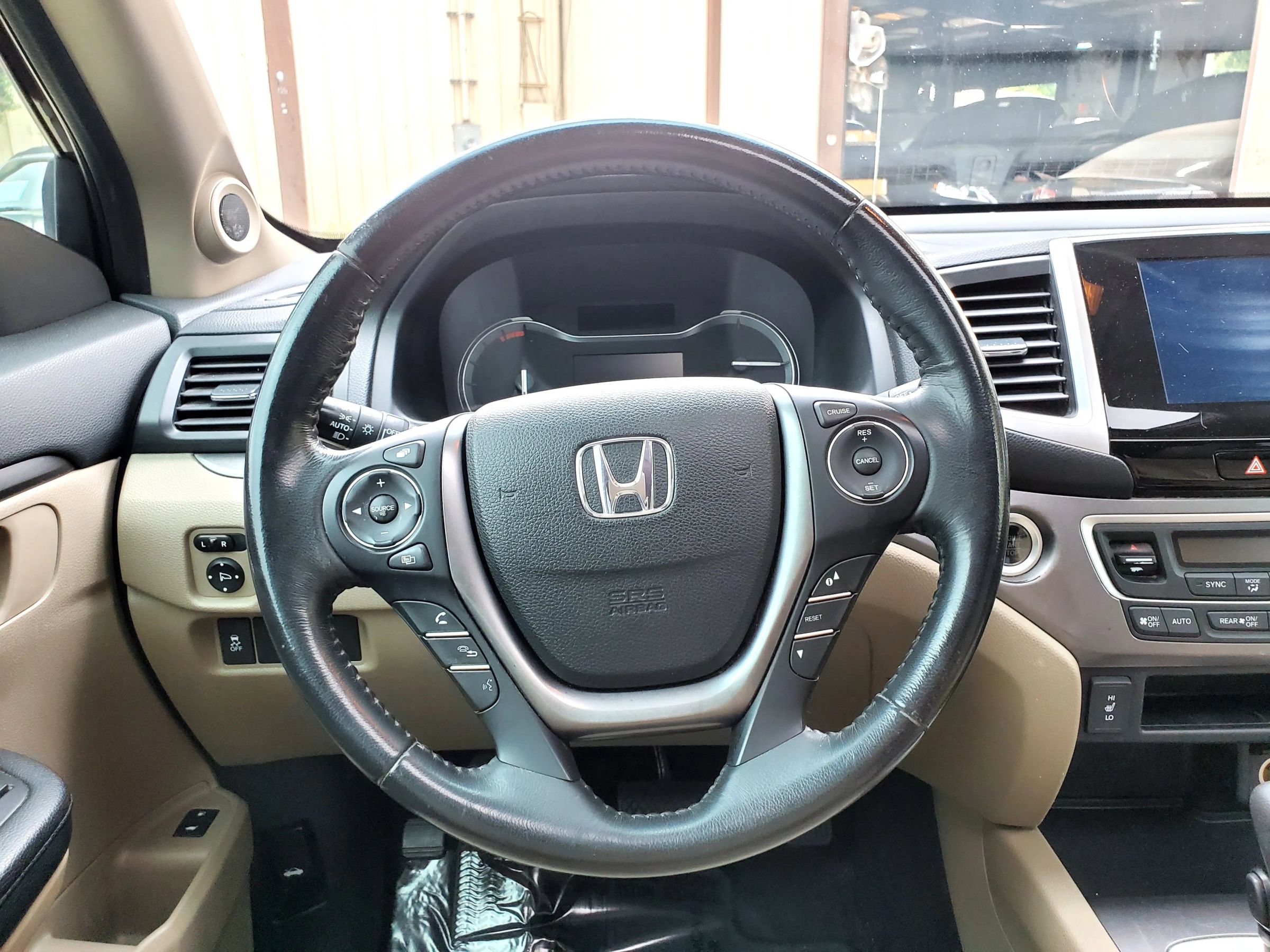 Used 2017 Honda Pilot EX-L image 29