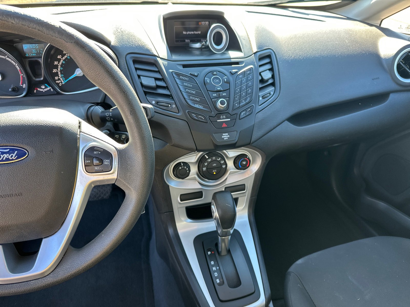 Used 2019 Ford Fiesta SE image 28