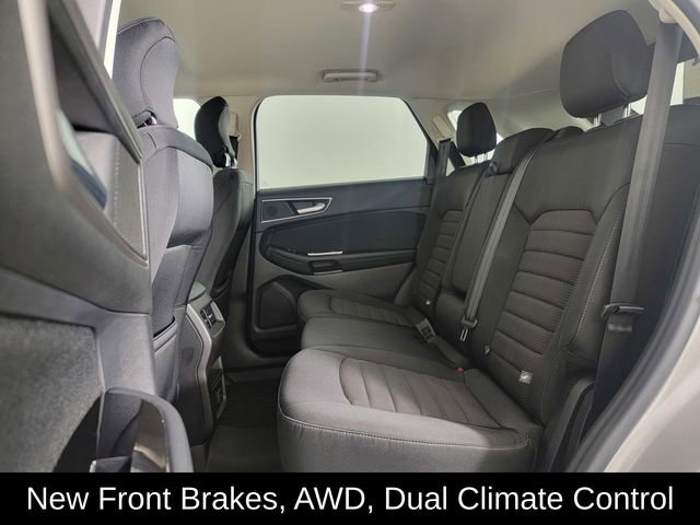 Used 2016 Ford Edge SEL image 15