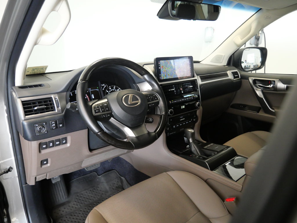 Certified 2022 Lexus GX 460 Premium AWD/4WD image 13