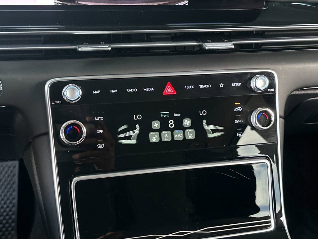 Used 2025 Genesis GV80 2.5T Standard image 22