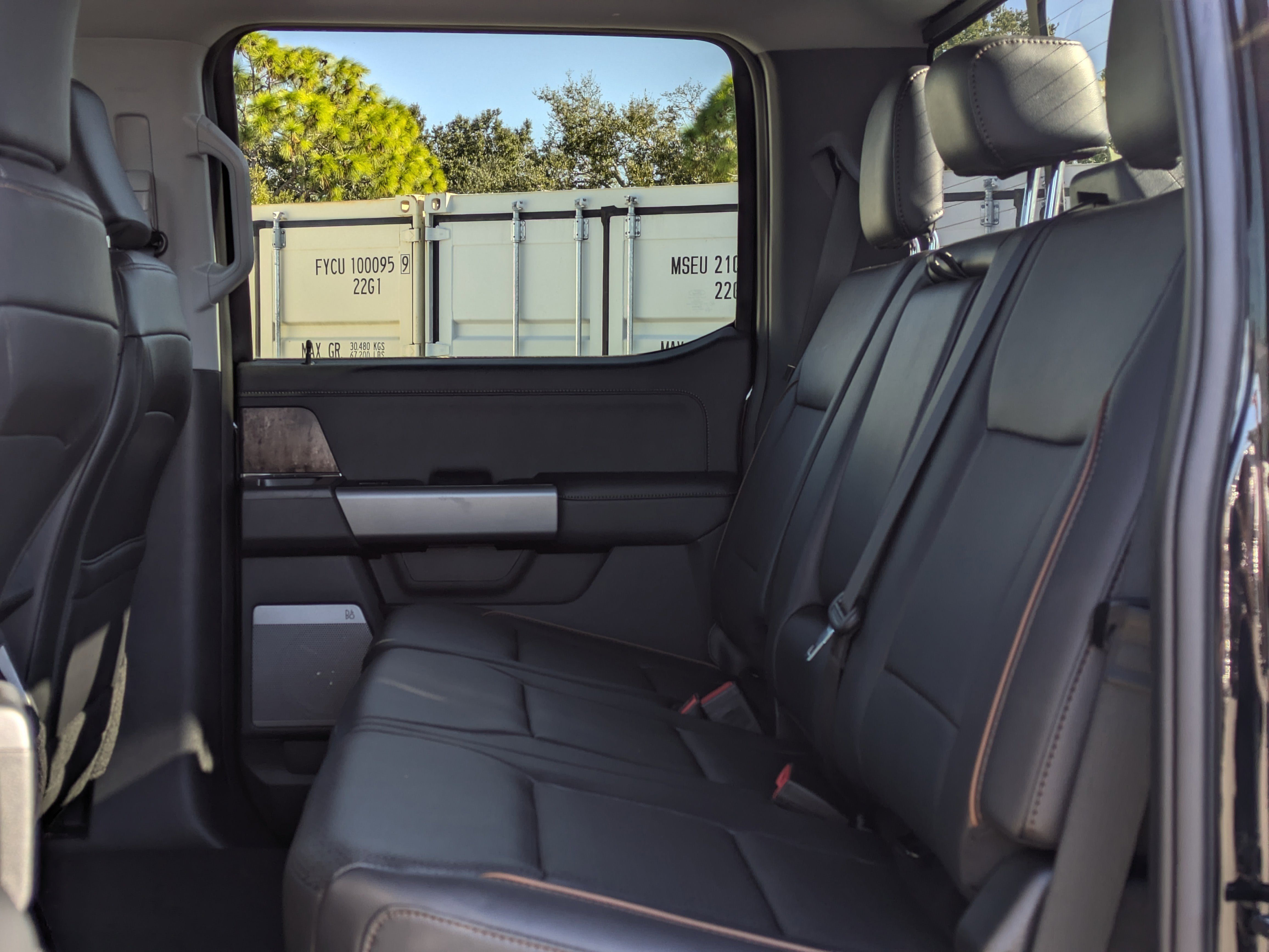 New 2025 Ford F350 Lariat w/ Lariat Ultimate Package image 43