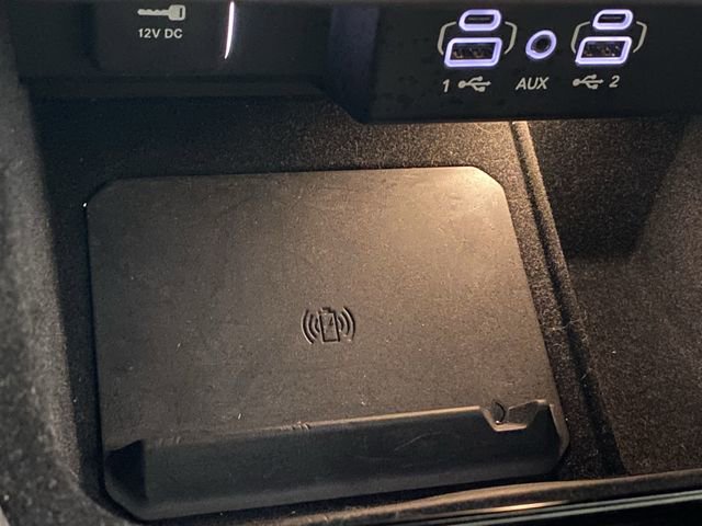 Used 2023 Jeep Wagoneer L Series III w/ Preferred Equipment Group image 26