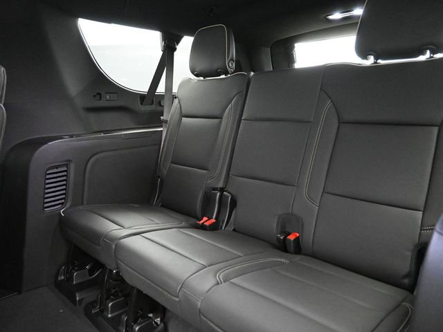 Used 2025 GMC Yukon XL Elevation image 19