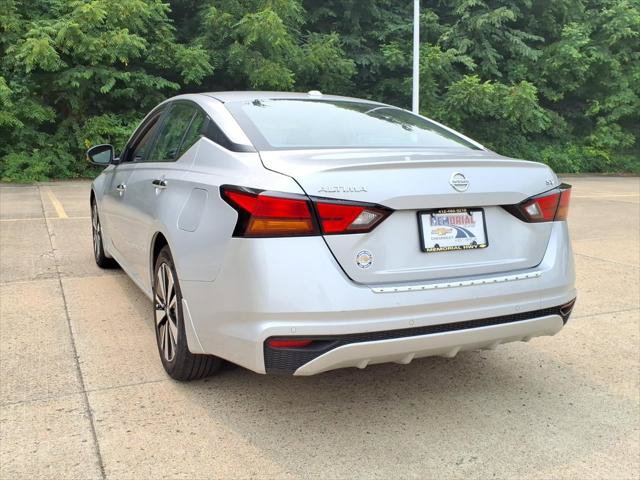 Used 2022 Nissan Altima 2.5 SV FWD image 6