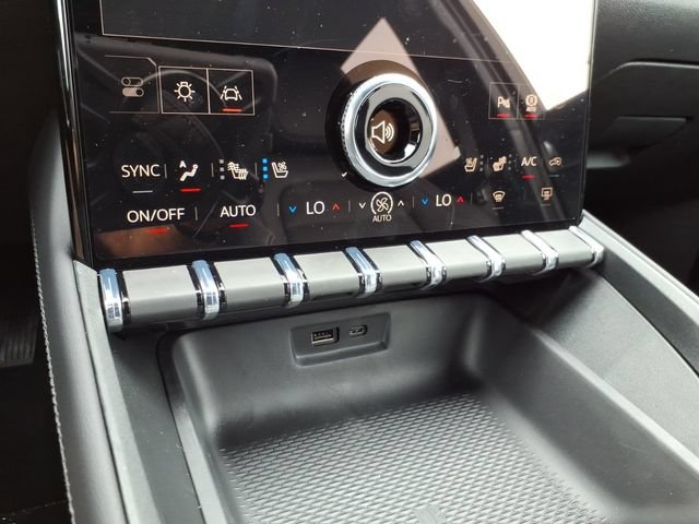 New 2027 GMC Terrain Elevation w/ Elevation Premium Package AWD/4WD image 31