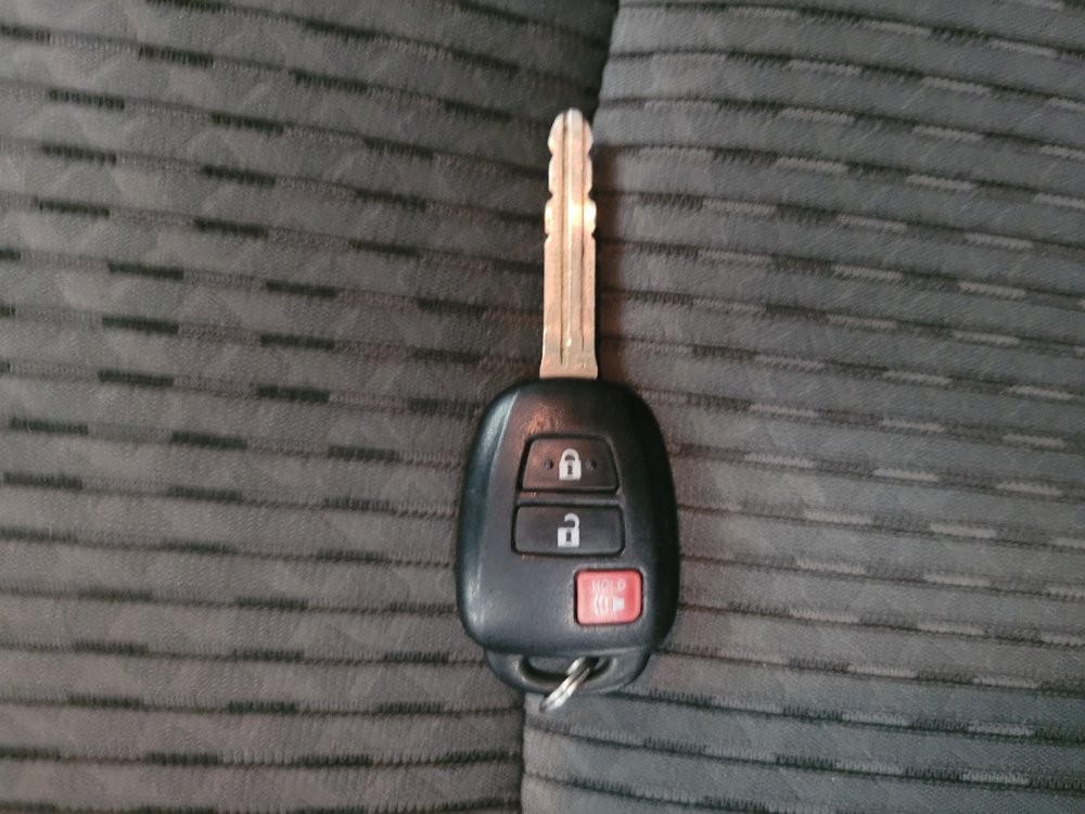 Used 2020 Toyota 4Runner SR5 image 32