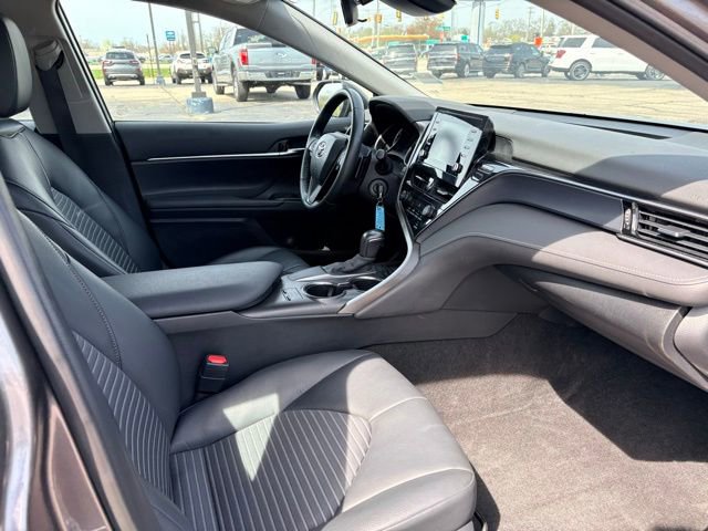 Used 2024 Toyota Camry SE FWD image 8