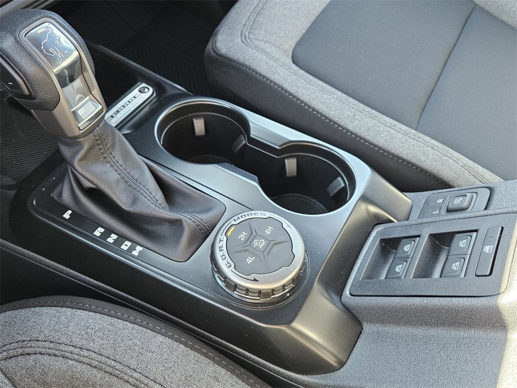 New 2025 Ford Bronco 4-Door image 21