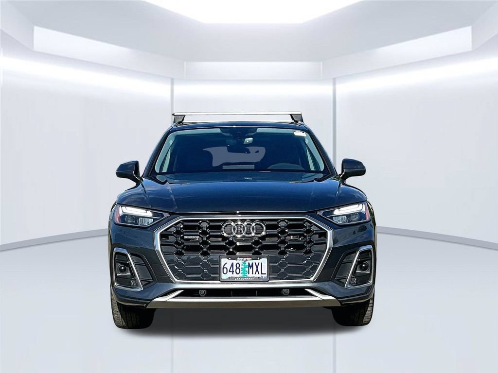 Used 2021 Audi Q5 e Premium Plus w/ Premium Plus Package AWD/4WD image 5