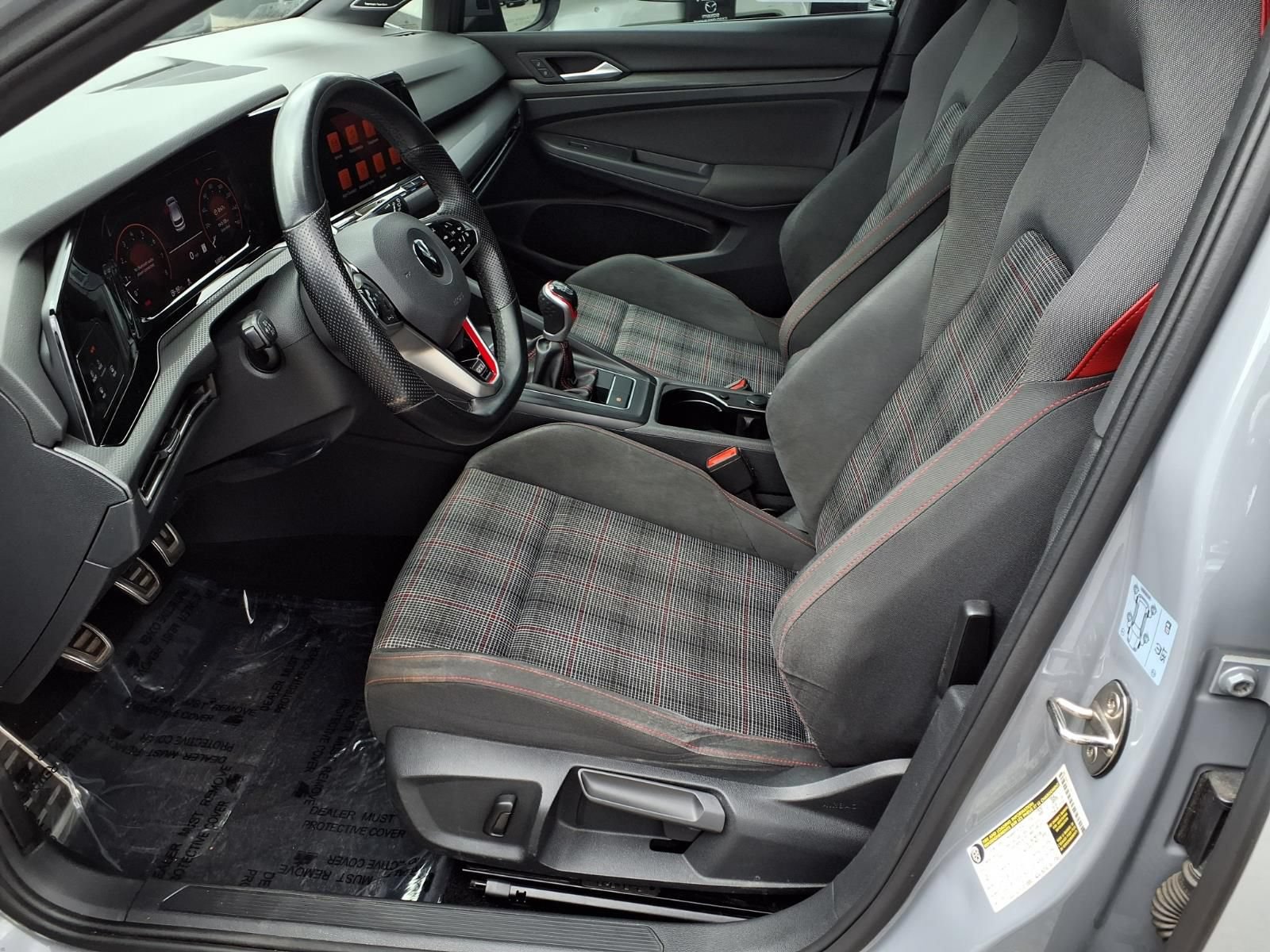 Used 2022 Volkswagen GTI SE FWD image 14