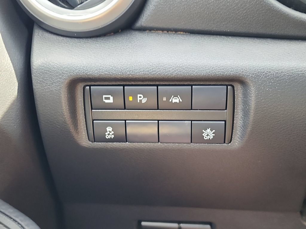 Used 2023 Nissan Versa S FWD image 23