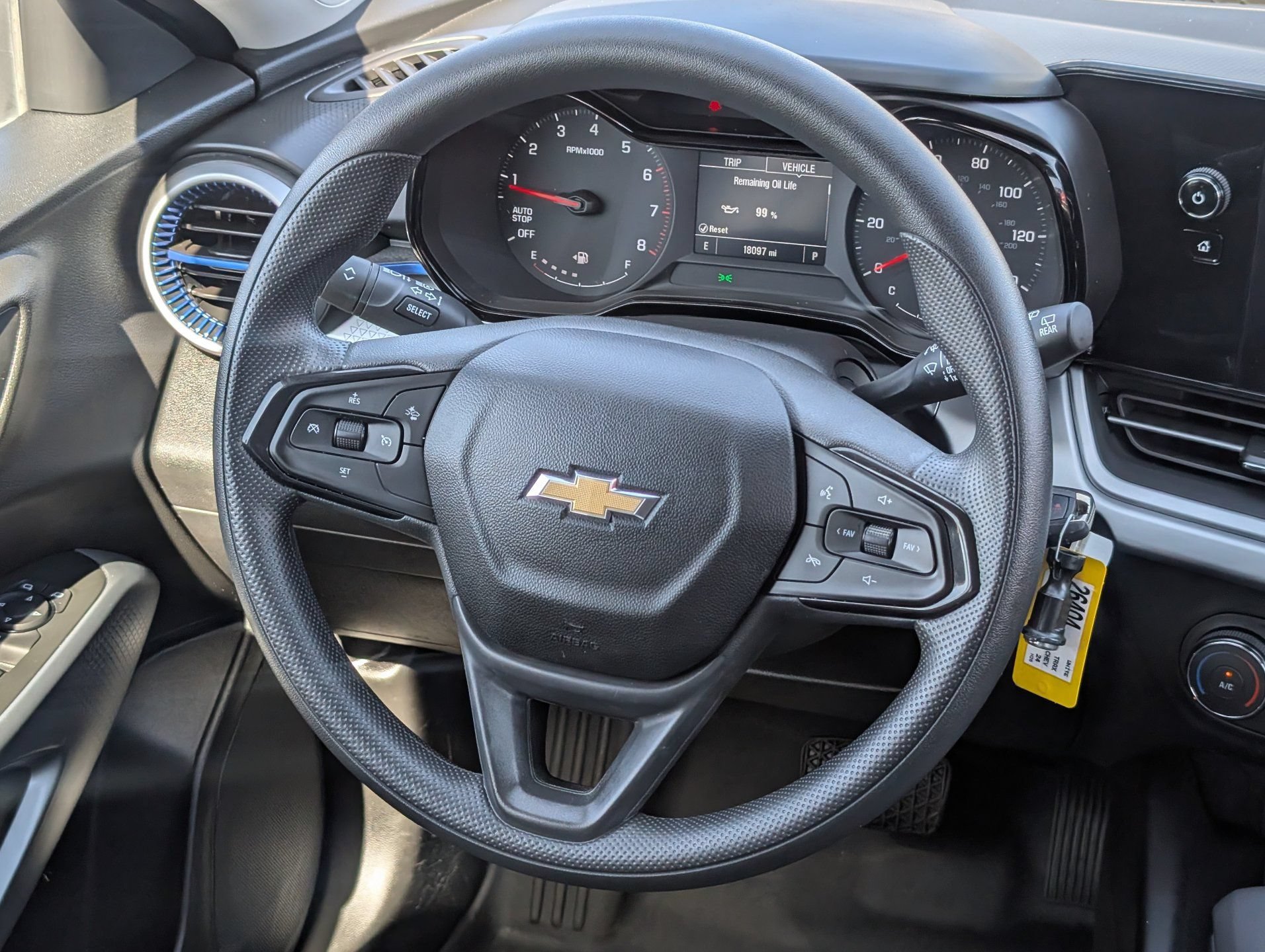 Used 2024 Chevrolet Trax LS FWD image 15