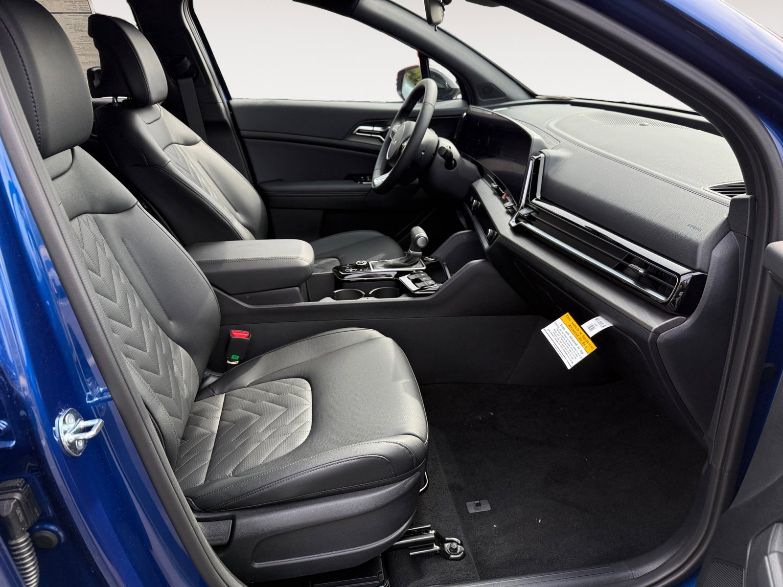 New 2025 Kia Sportage X-Pro image 19