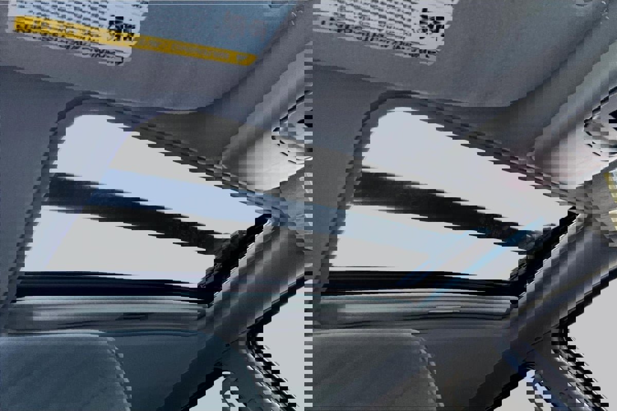 Used 2009 Ford Explorer Sport Trac XLT image 26