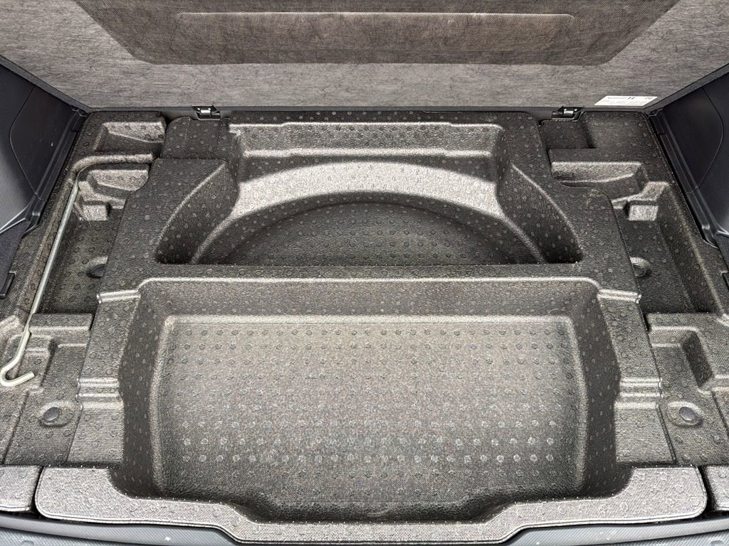 Certified 2023 Subaru Forester Premium image 30