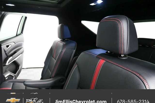 Certified 2024 Chevrolet Traverse RS image 22