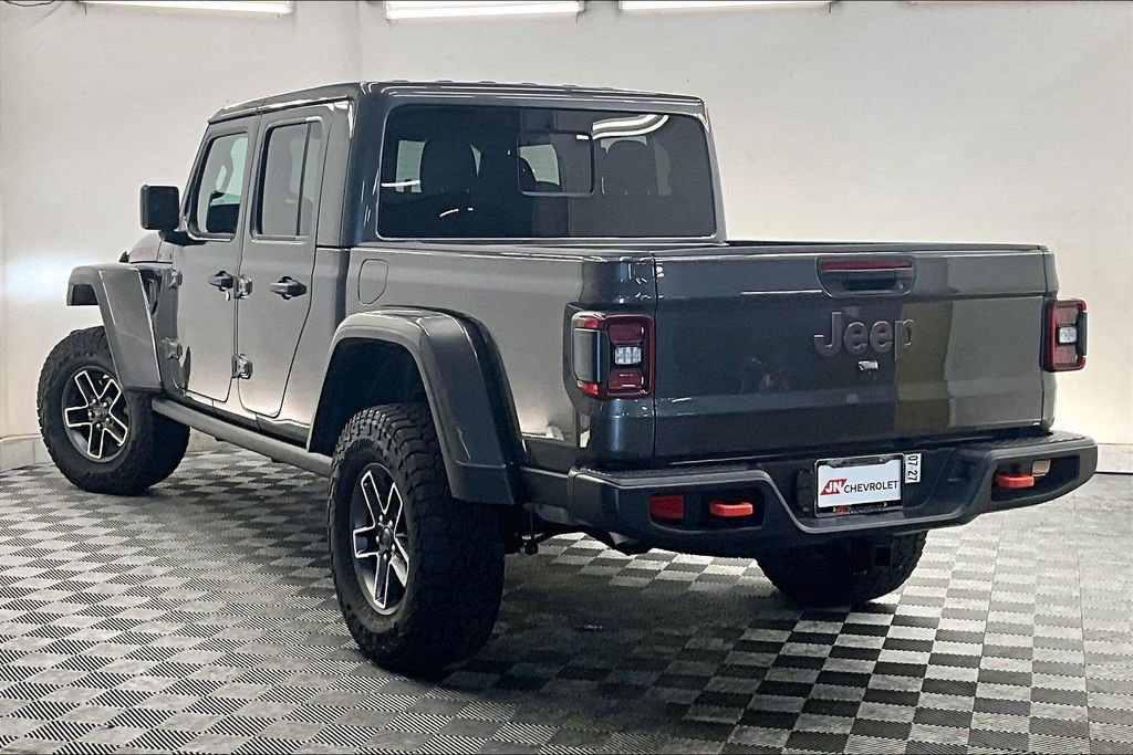 Used 2025 Jeep Gladiator Mojave AWD/4WD image 10