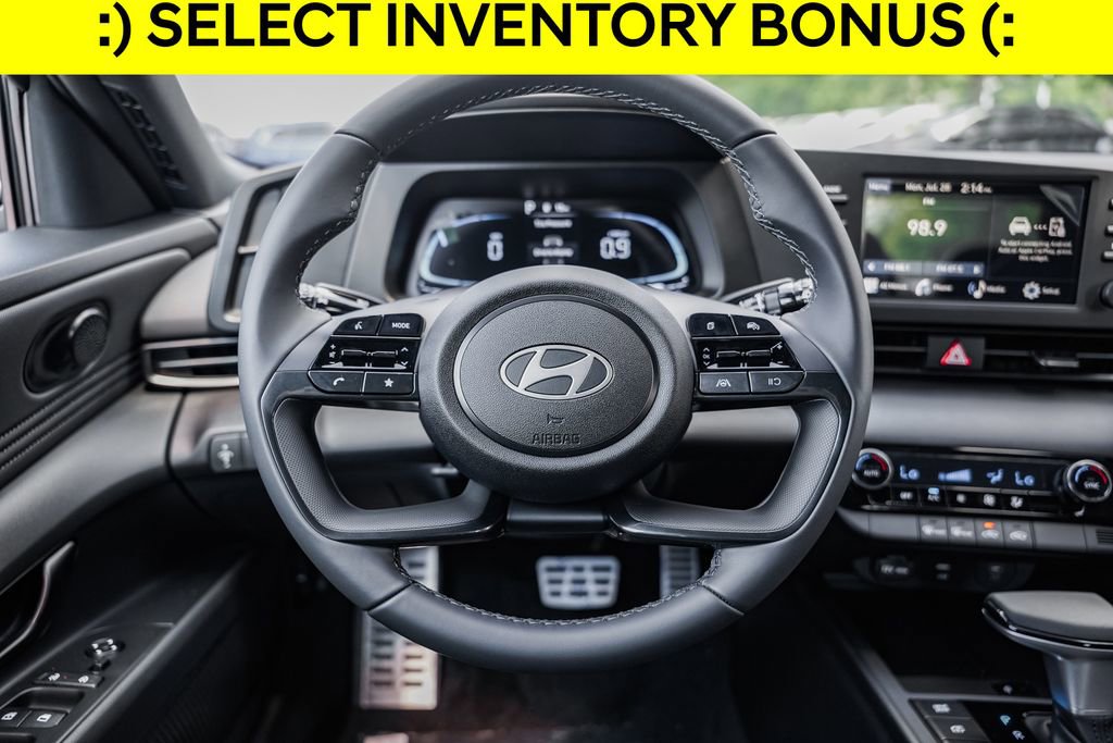 New 2025 Hyundai Elantra Sport image 25