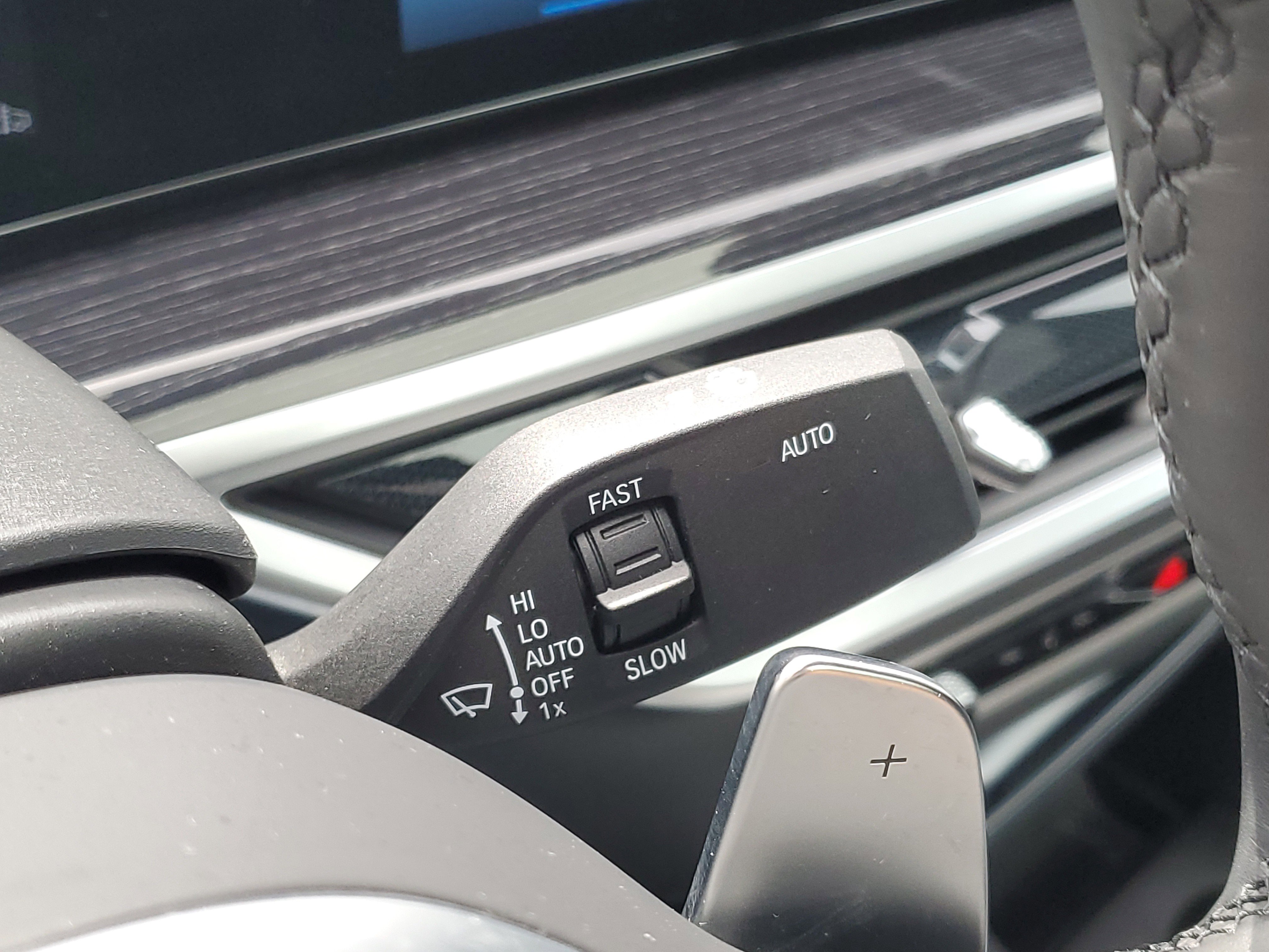 Certified 2024 BMW X6 xDrive40i w/ Premium Package image 15